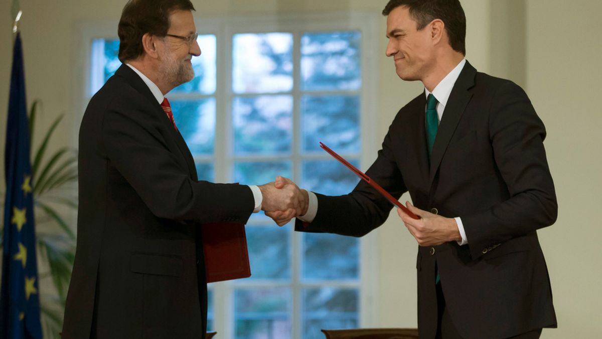Rajoy y Sánchez tras firmar el pacto antiyihadista