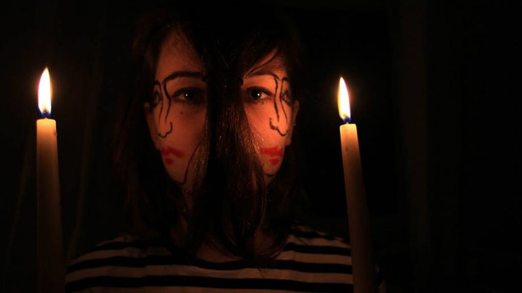 La mujer de doble cara: Un día en su vida