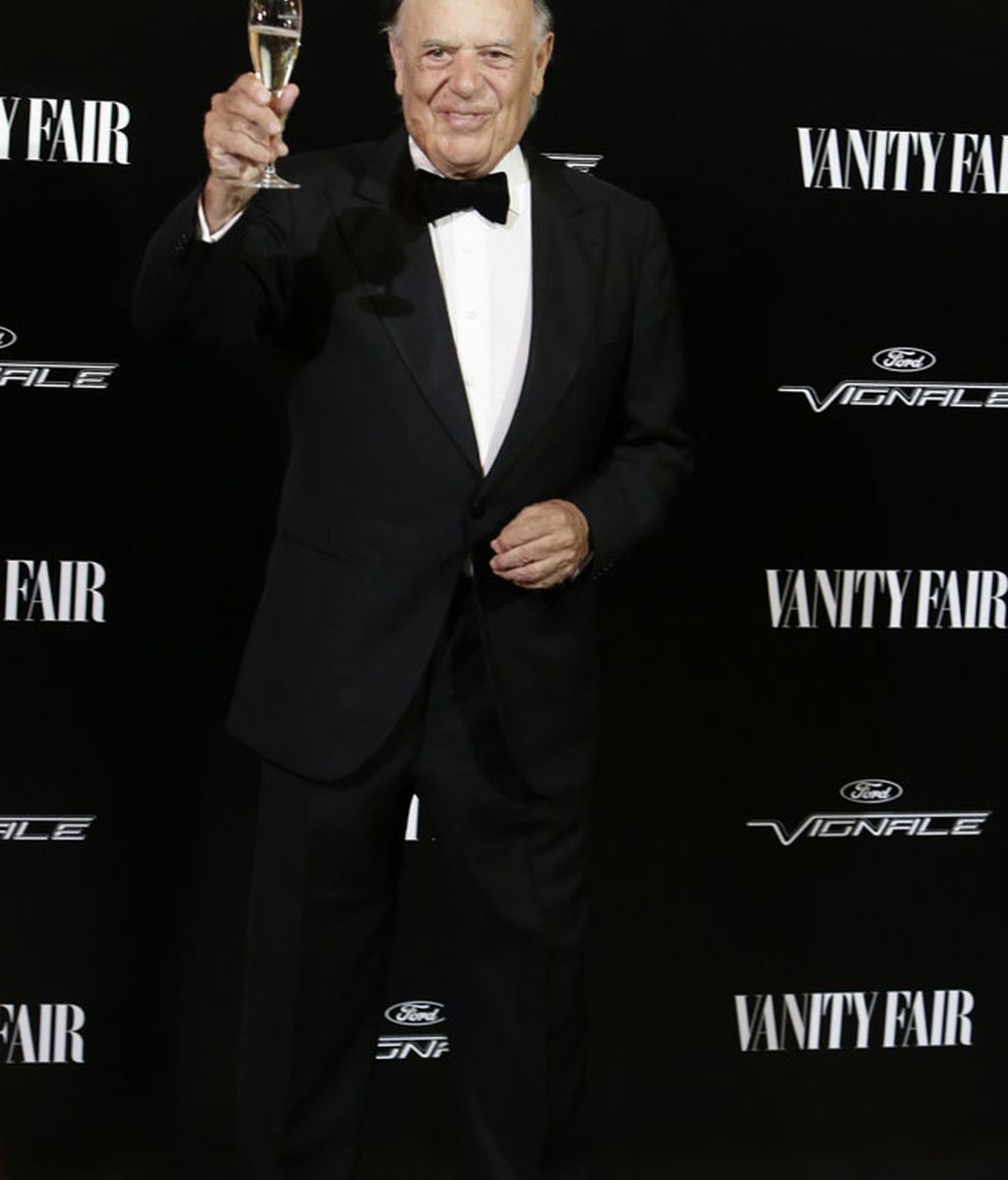 Carlos Falcó alzaba su copa para brindar por Plácido Domingo