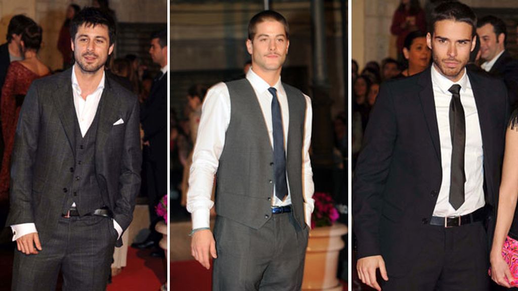 Lo mejor del Málaga: del posado solitario de Blanca Suárez a las fans de Mario Casas