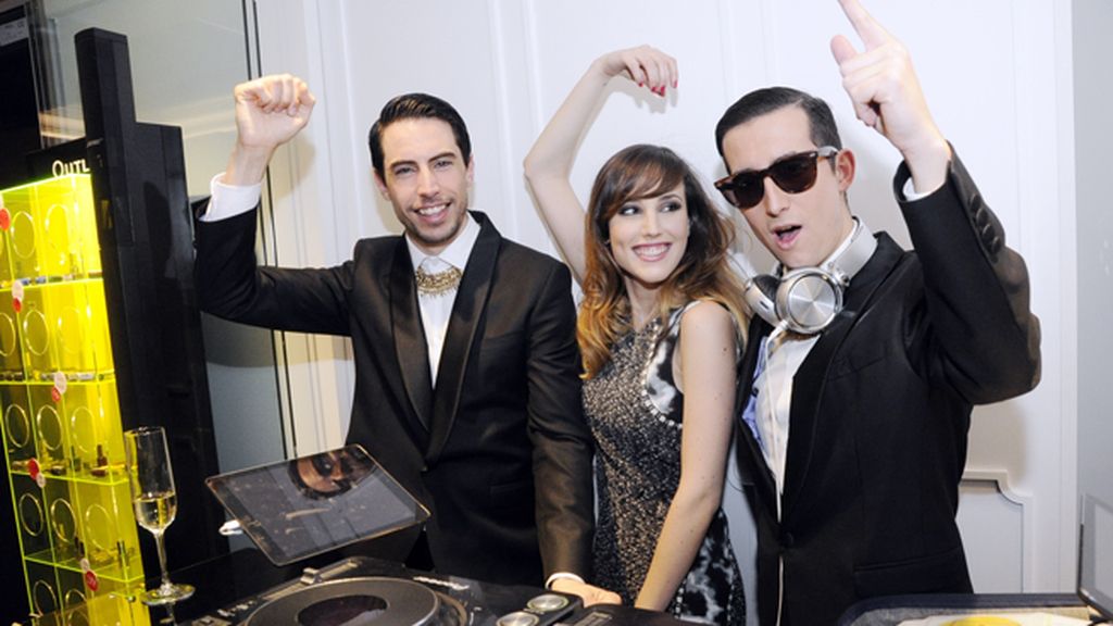 Natalia de Molina se nos coló en la cabina a darlo todo con nuestra música