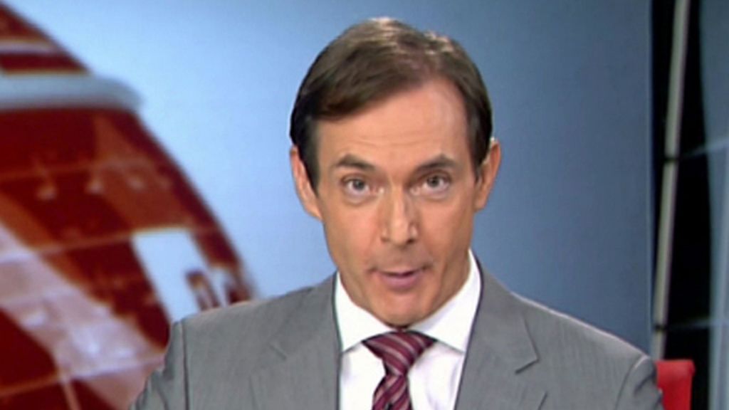 Lo que nadie sabe del vestuario de los informativos de Mediaset