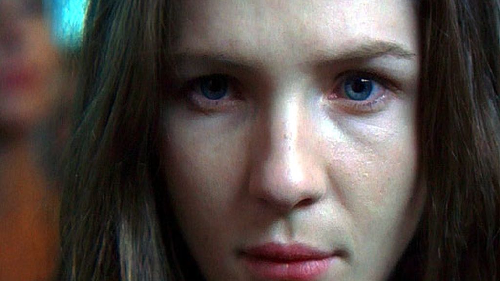 Cap. 24, T.7: 'Muñeca viva'