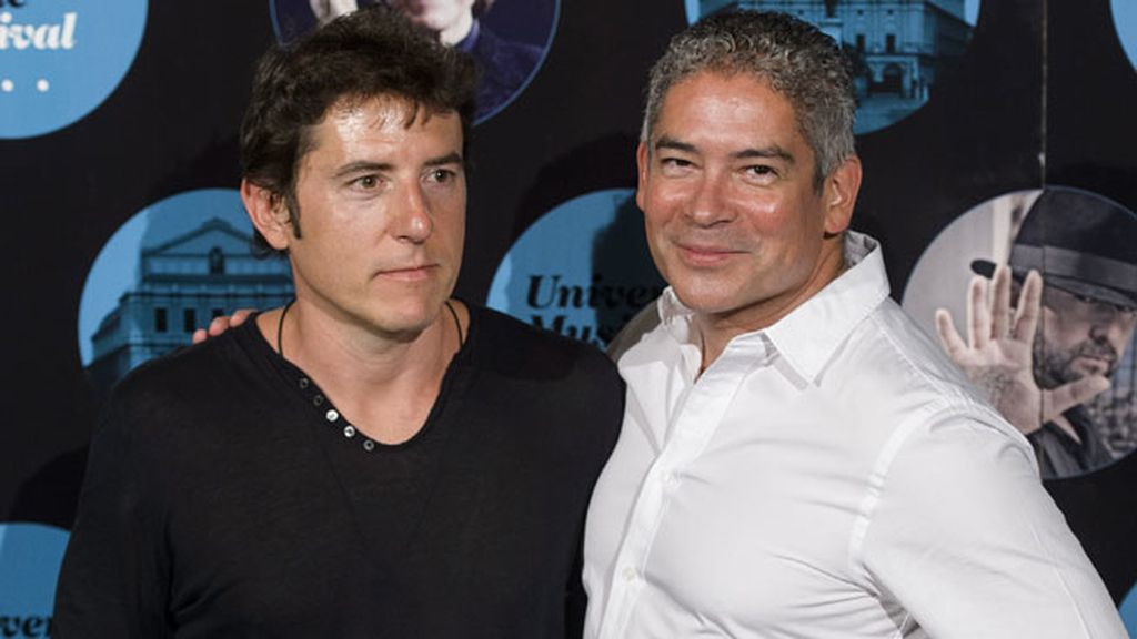 Manel Fuentes y Boris Izaguirre, blanco y negro