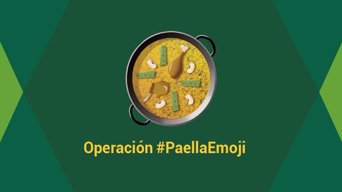 Concentración en el Congreso para conseguir el emoticono de la paella en Whatsapp