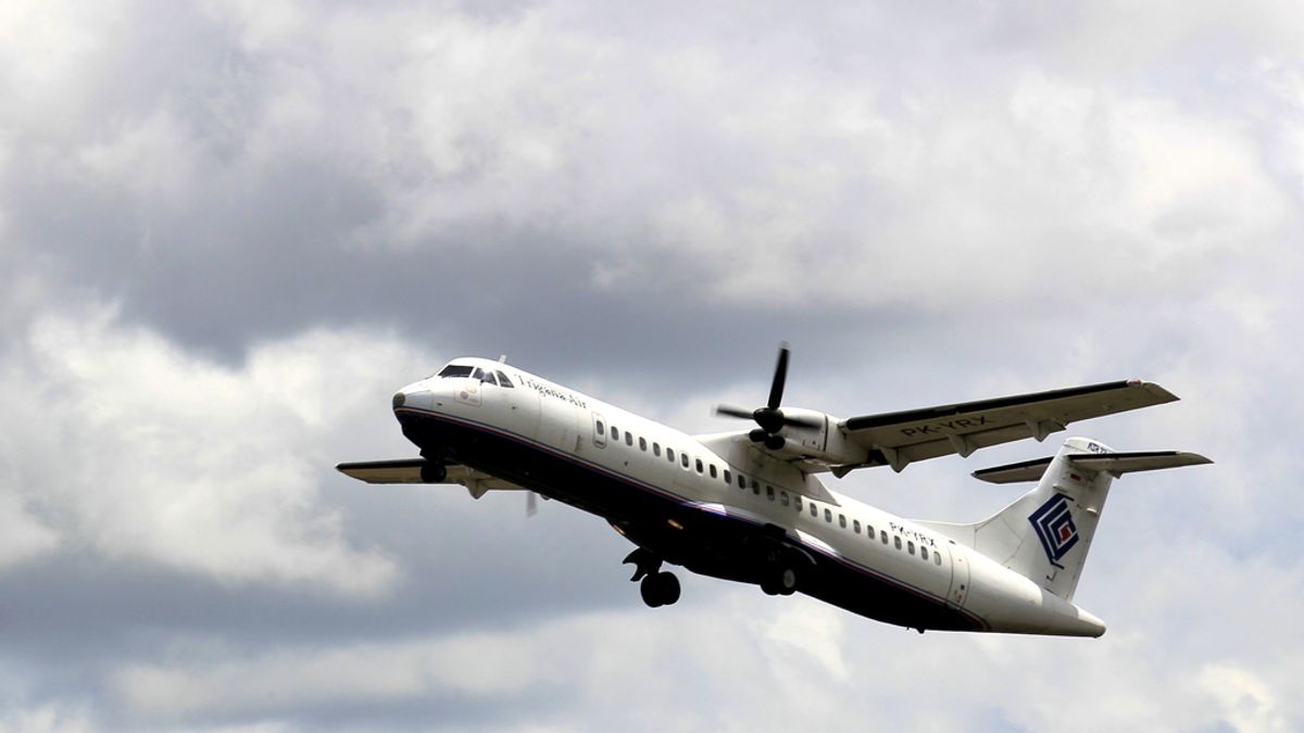 Desaparece un avión indonesio con medio centenar de personas en la región de Papúa