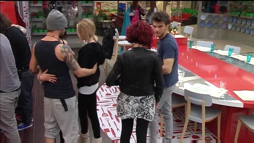 Leticia, 24 años, maestra de primaria