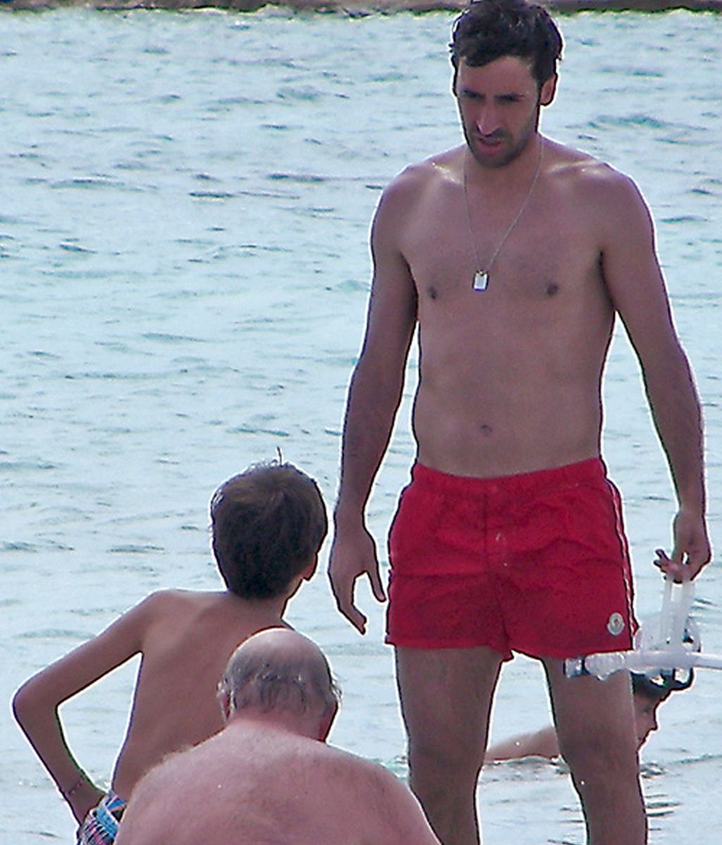 Raúl tira del carro... de la familia