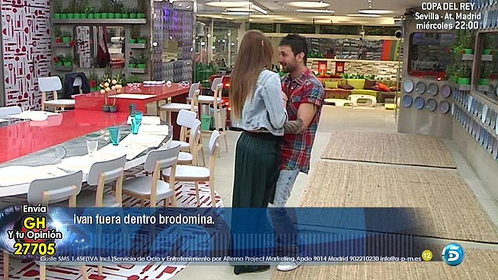 Aunque han intentado distanciartes, los dos concursantes están cada día más juntos