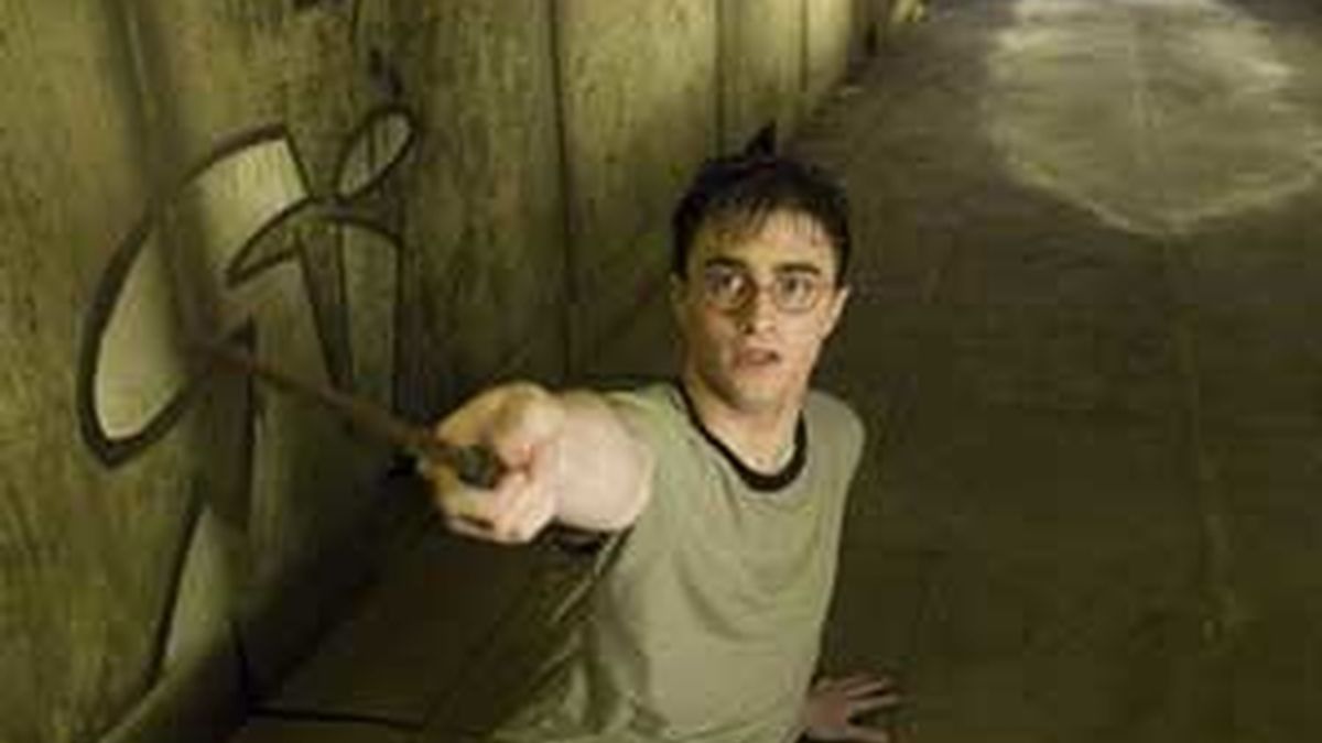 Daniel Radcliffe, actor que interpreta a Harry Potter, en una escena de la última película.