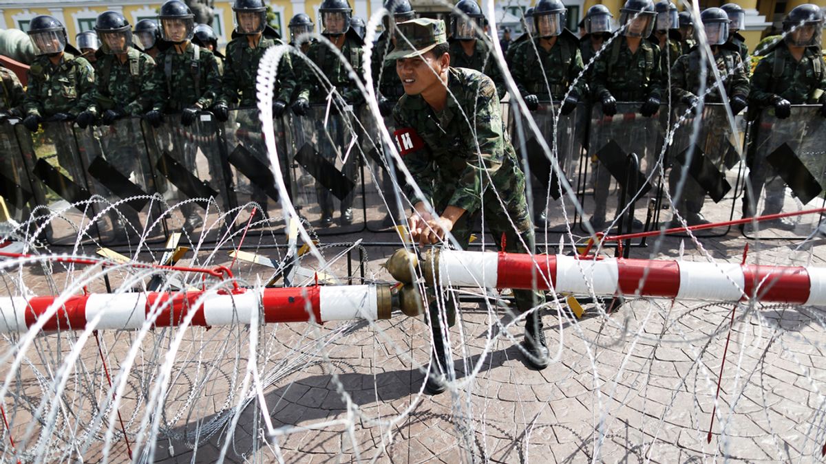 Aumentan la seguridad en el ministerio de defensa tailandés