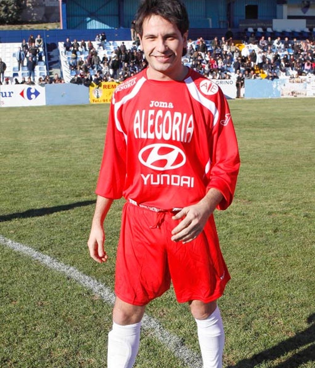 Bustamante y Maxi Iglesias, aficionados al fútbol solidario