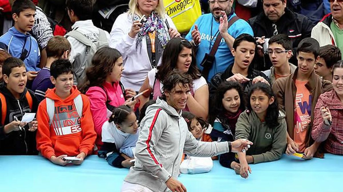 En San Isidro 2010, Madrid tiene un ídolo: Rafa Nadal. En San Isidro 2010, Madrid tiene un ídolo: Rafa Nadal.