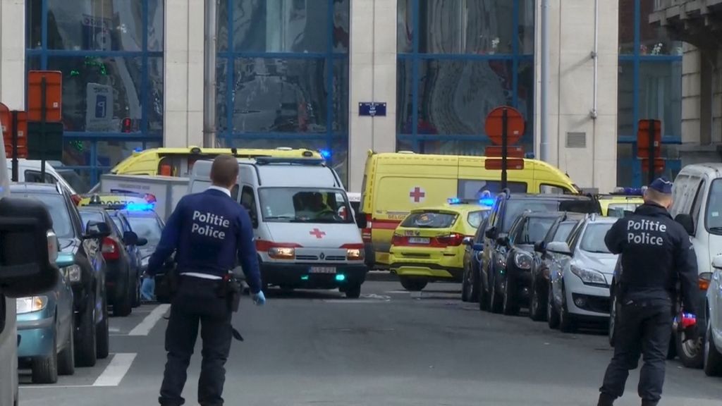 Tres explosiones desatan el pánico y el caos en Bruselas
