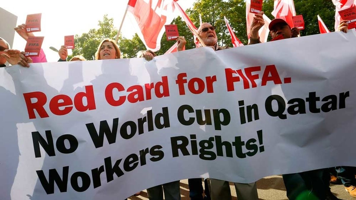 Tarjeta roja a la FIFA