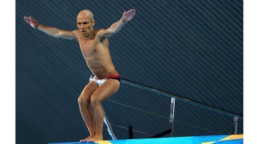 Los 'clavados' de Robben en forma de meme