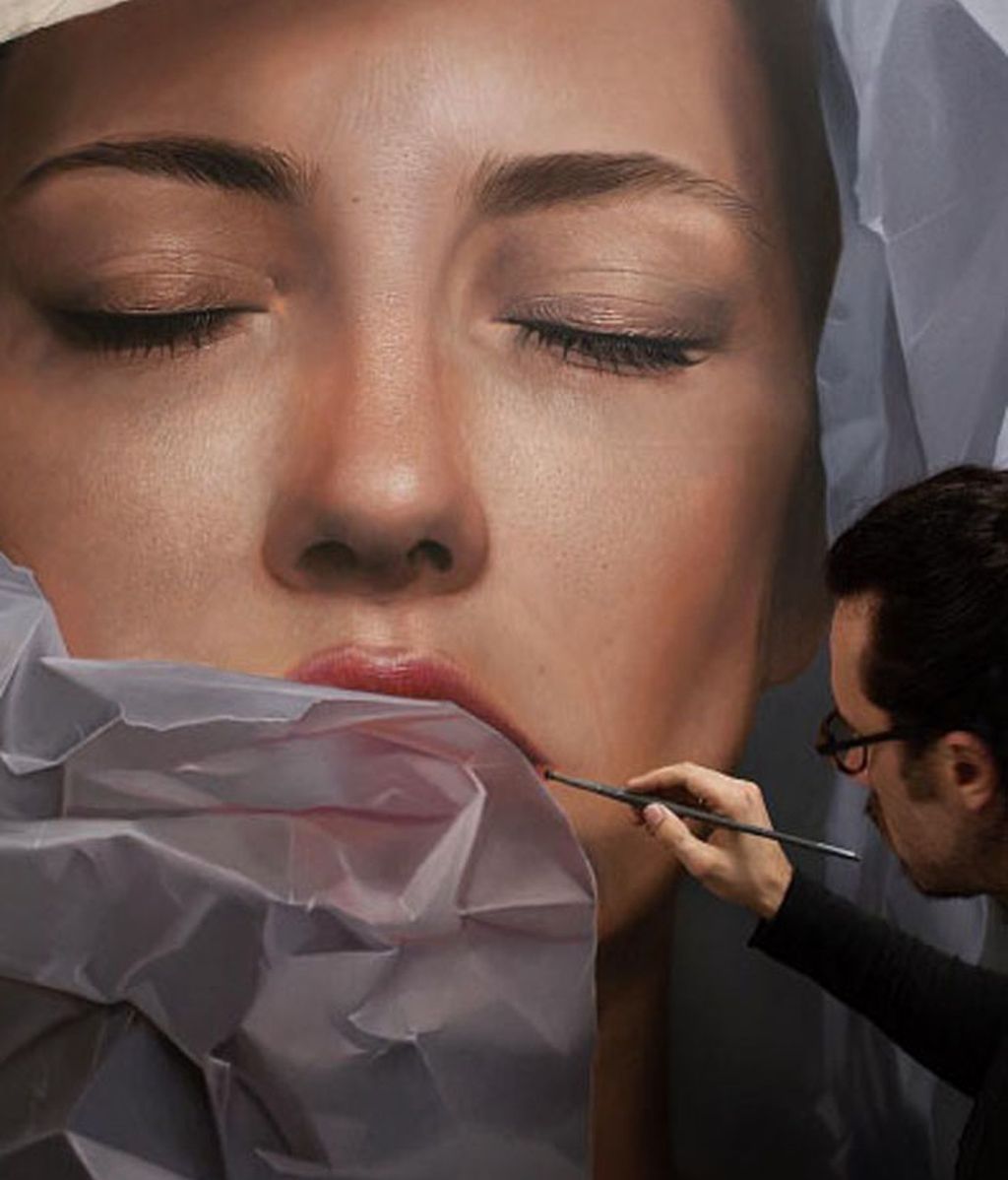 Talento y una técnica muy especial, así son las pinturas de Mike Dargas