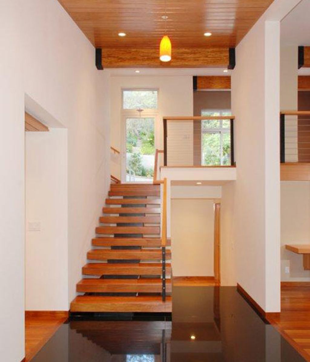 Ashton Kutcher vende su casa de soltero