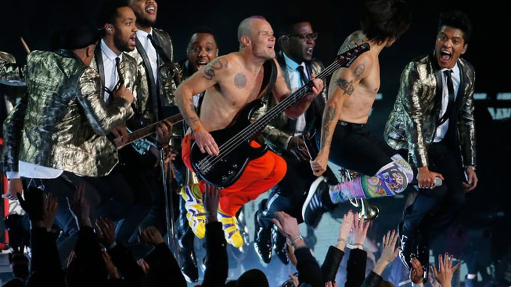 Bruno Mars y Red Hot Chilli Peppers