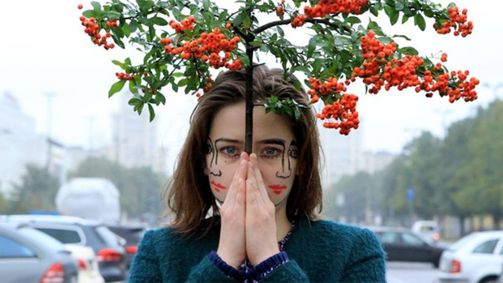 La mujer de doble cara: Un día en su vida