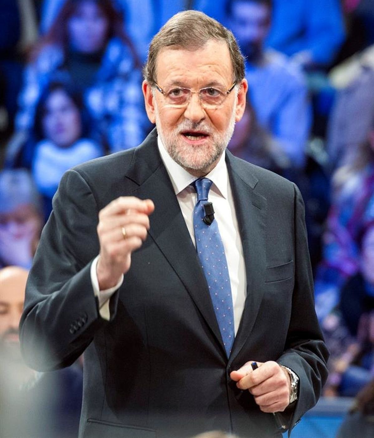 Rajoy ve fuera de 'parámetros democráticos' un tripartito PSOE, C's y Podemos contra PP