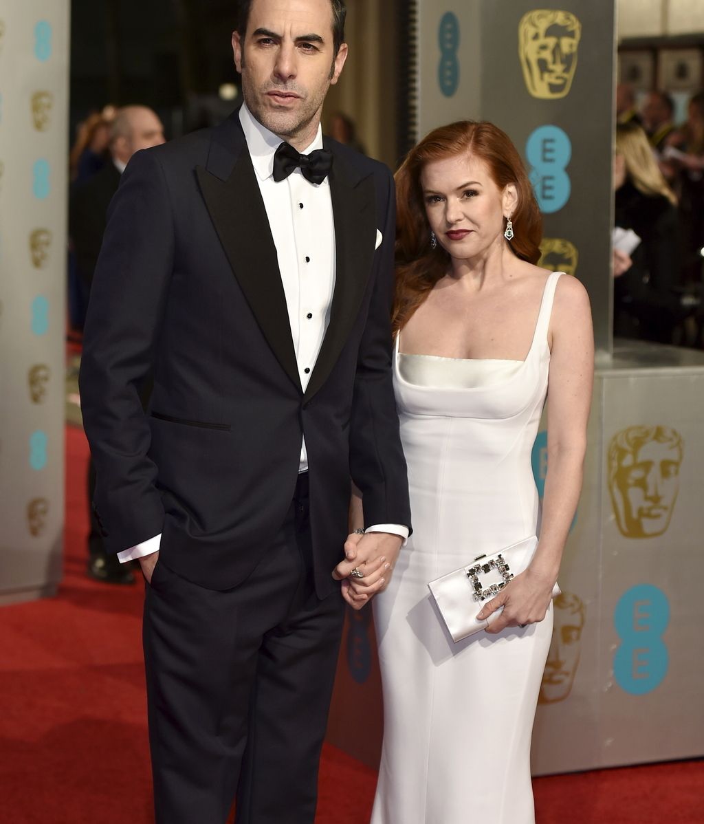 Isla Fisher y Sacha Baron Cohen
