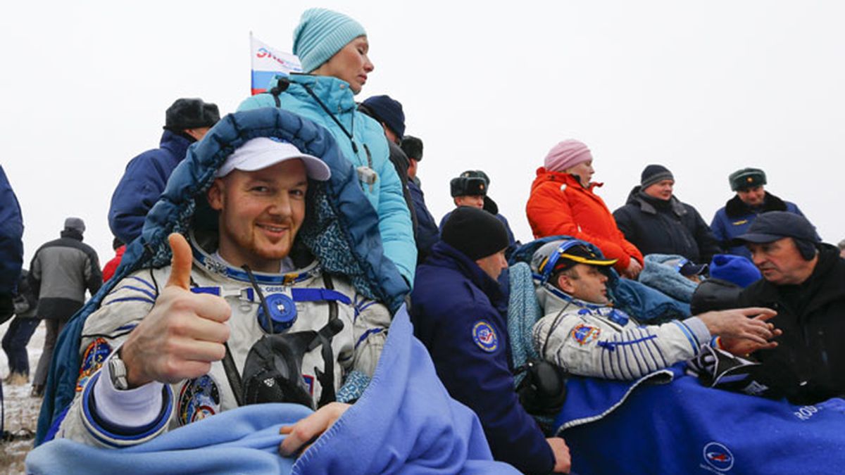 Aterrizan los astronautas Maksim Suraev, Reid Wiseman, Alexander Gers