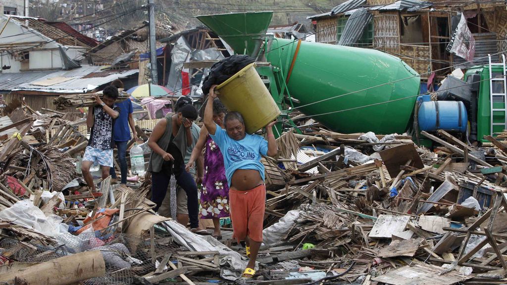 Millones de damnificados por el tifón Haiyan