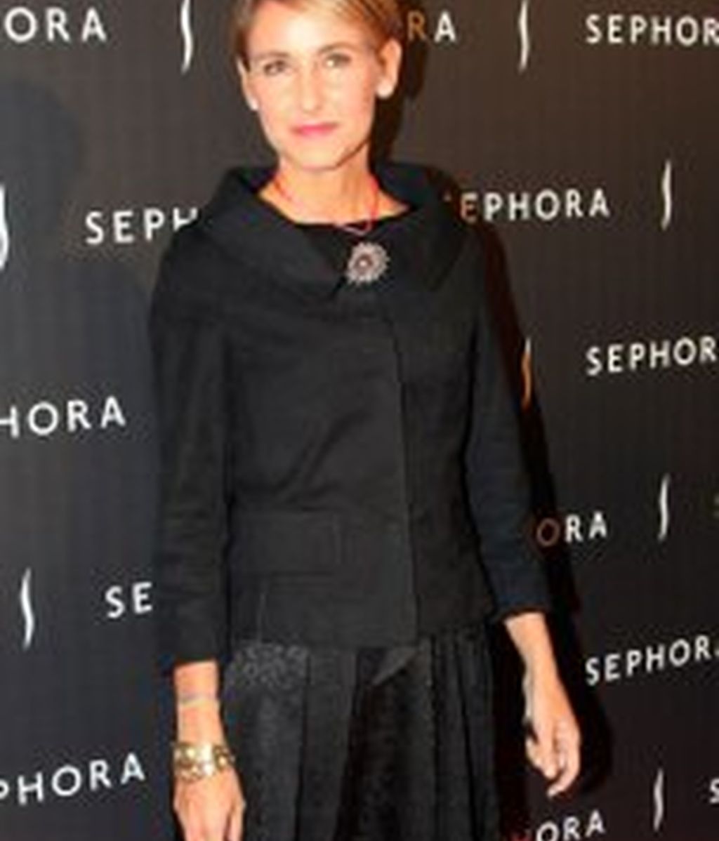 Amaia Salamanca vuelve de visita a España