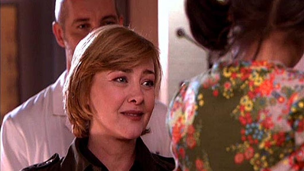 Cap. 8, T.2. 'Un país muy lejano'