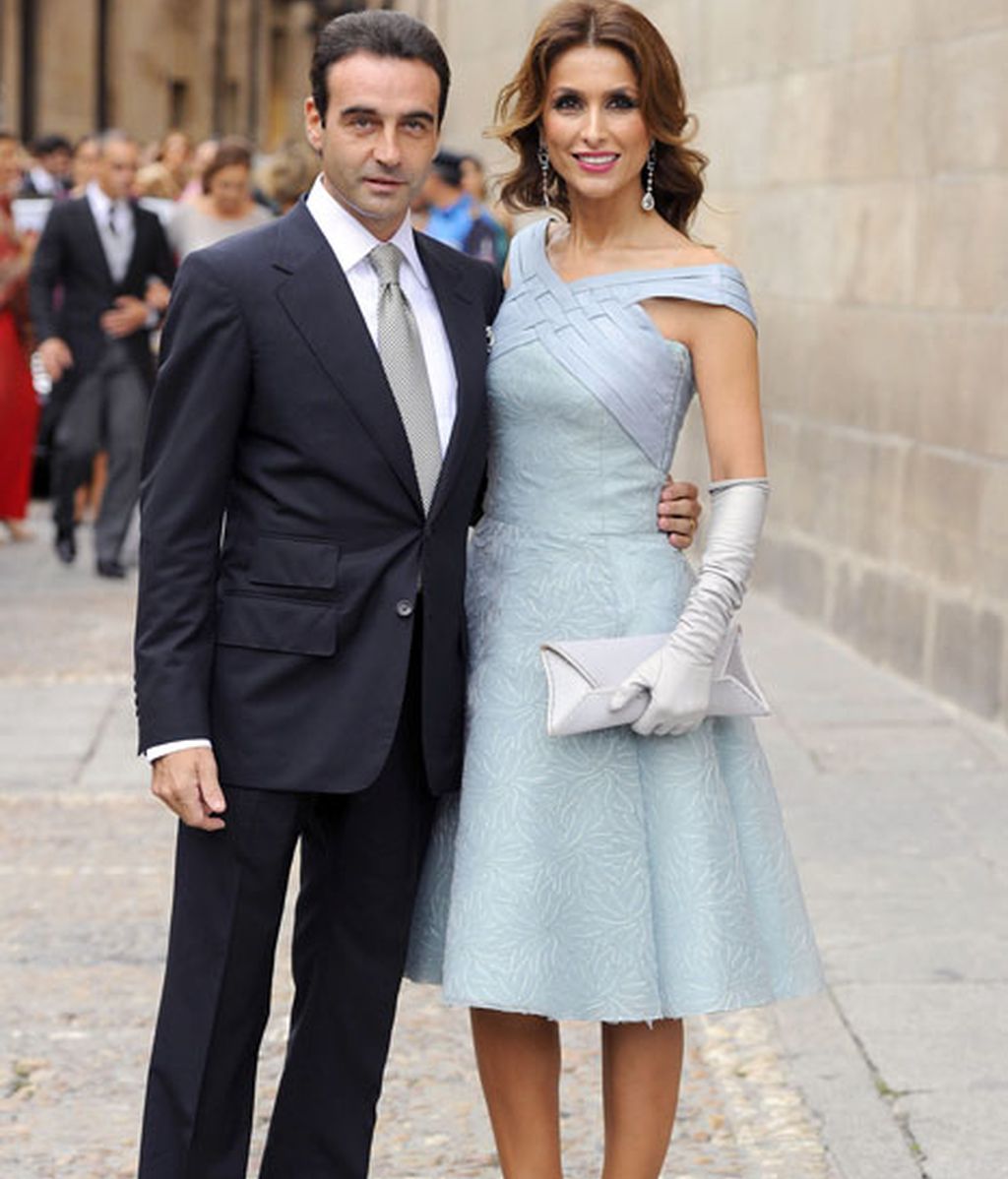 Enrique Ponce y su mujer, la elegante Paloma Cuevas