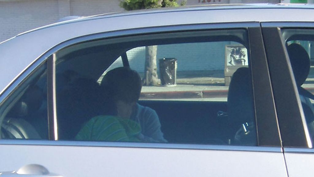 09 SEPTIEMBRE 2010 CON OTRA JOVEN EN LOS ÁNGELES