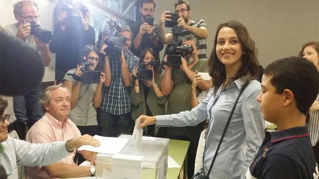 La candidata de C's Inés Arrimadas espera una participación "masiva"