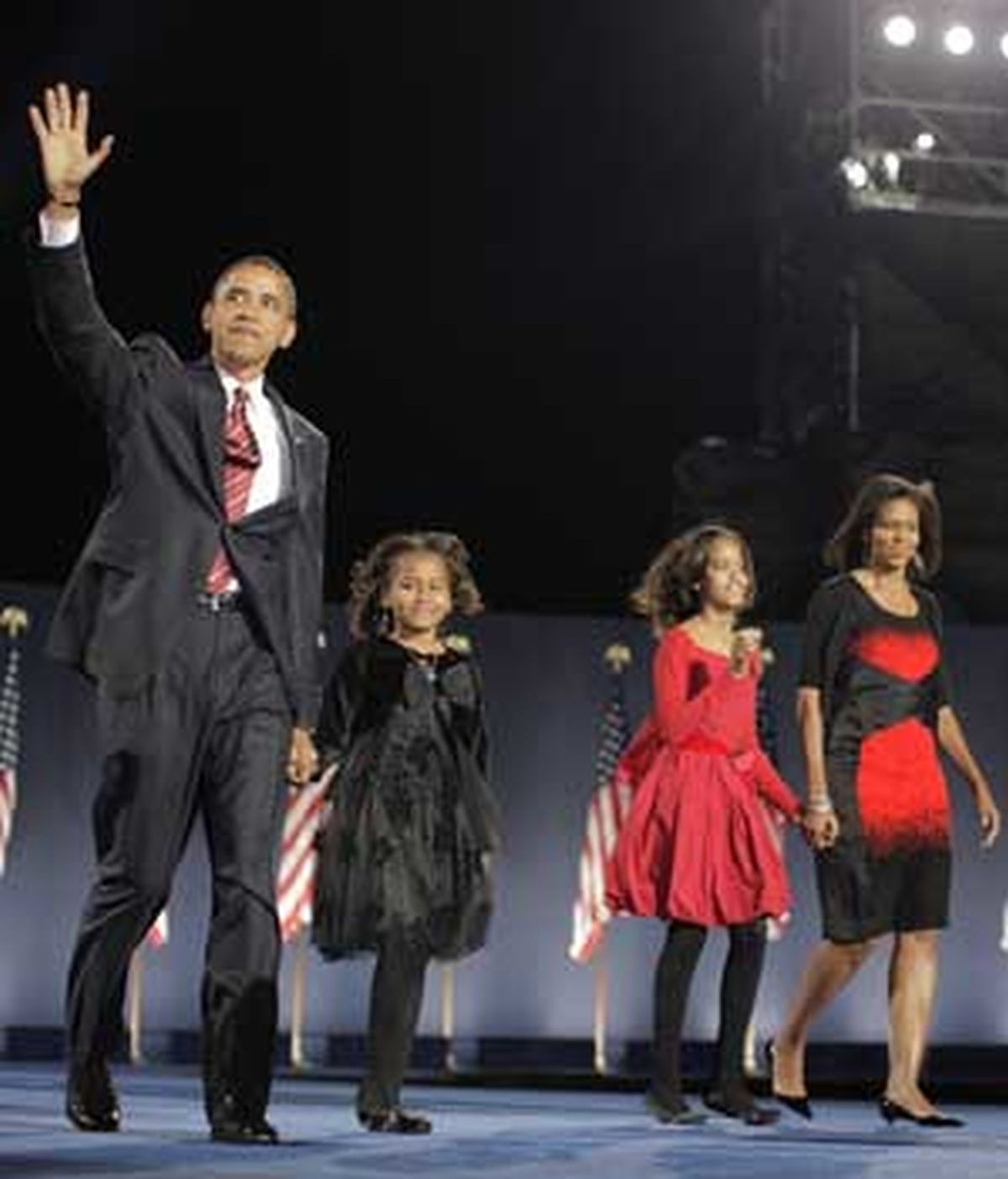 Obama, junto a su familia, tras ser elegido presidente. Foto: AP