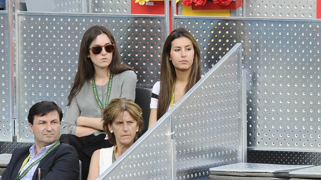 Los futbolistas llevan a sus novias al tenis