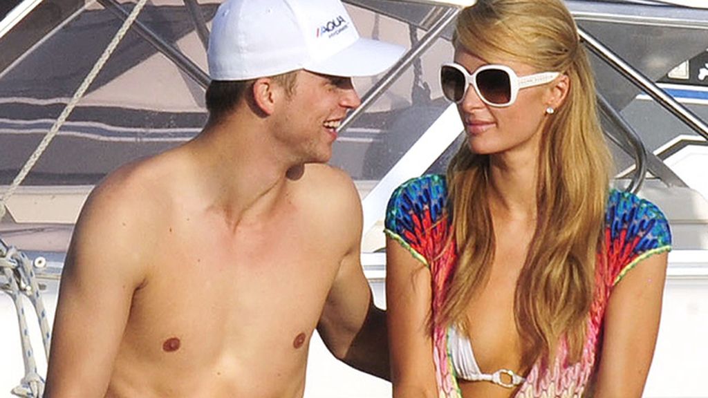 La diva es la anfitriona de fiesta 'Foam&Diamonds'