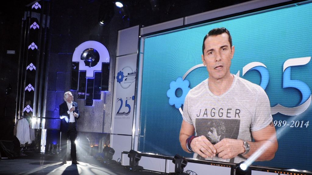 Jesús Vázquez hizo una 'aparición especial' en la fiesta