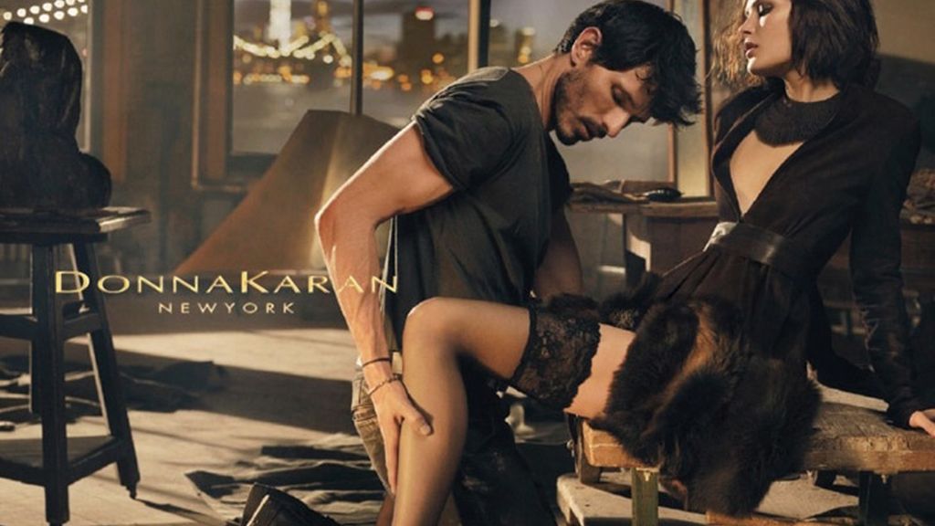 Imagen de la nueva campaña de Andrés Velencoso para Donna Karan
