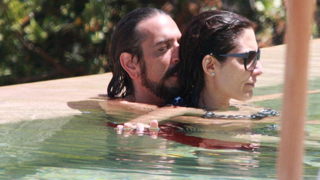 Lisa Edelstein, de House, con su hombre en Sicilia