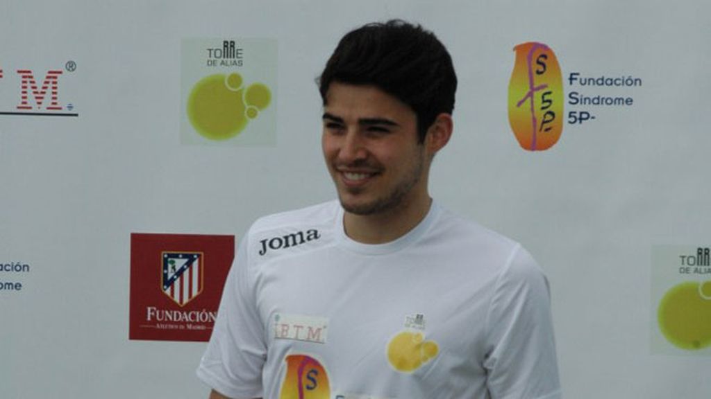 El cantante Angel Capel