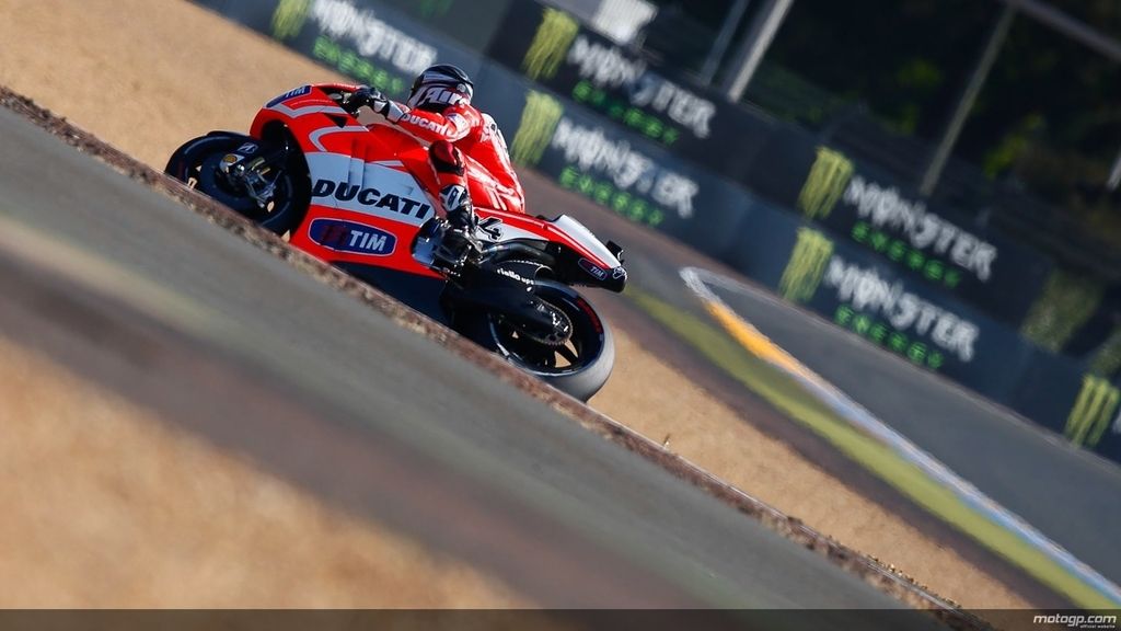 Dovizioso marca el tercer mejor tiempo de la clasificación en Francia