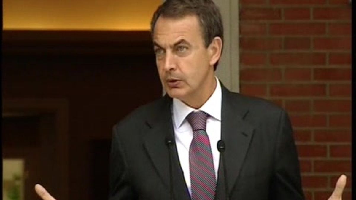Zapatero anuncia la reforma laboral para el 16 de junio "con o sin acuerdo"