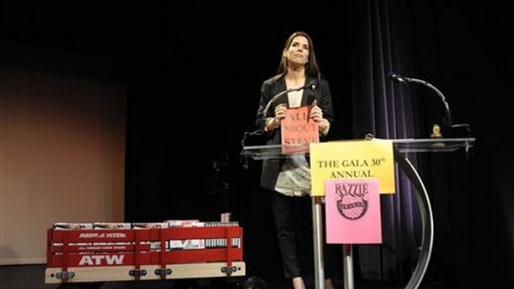 Sandra Bullock y Bradley Cooper, Razzie a la peor pareja