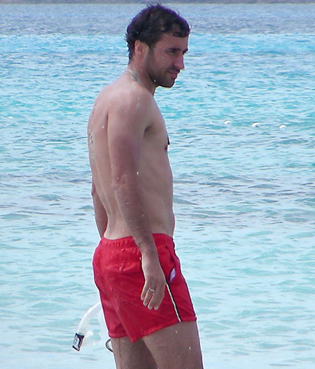 Raúl González ahora tira del carro... de la familia