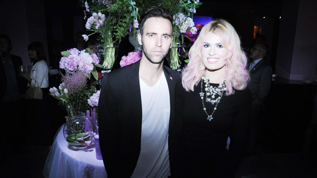 Adriana Abenia junto a su novio Sergio Abad