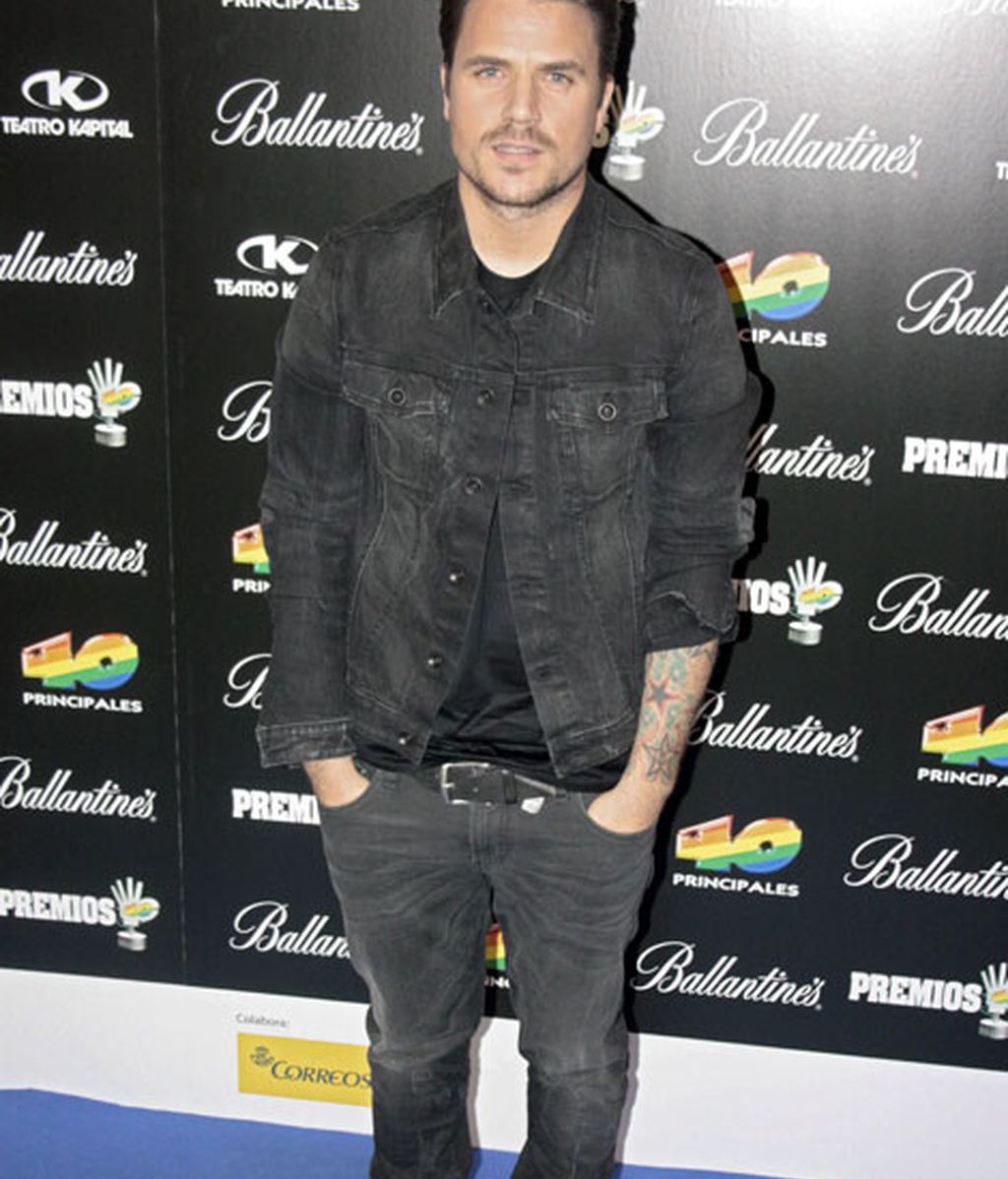 Cristina Pedroche, Dani Martín y Soraya Arnelas, en la fiesta 40 principales