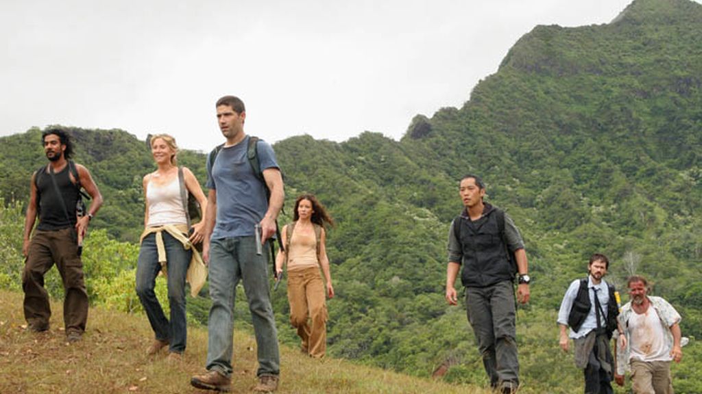 Capítulo 2: Oficialmente muertos