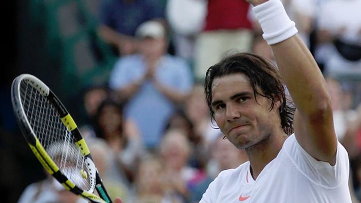 Nadal venció con facilidad al francés Mathieu y ya está en cuartos. Hoy disfrutará de una jornada de descanso. Nadal venció con facilidad al francés Mathieu y ya está en cuartos. Hoy disfrutará de una jornada de descanso.