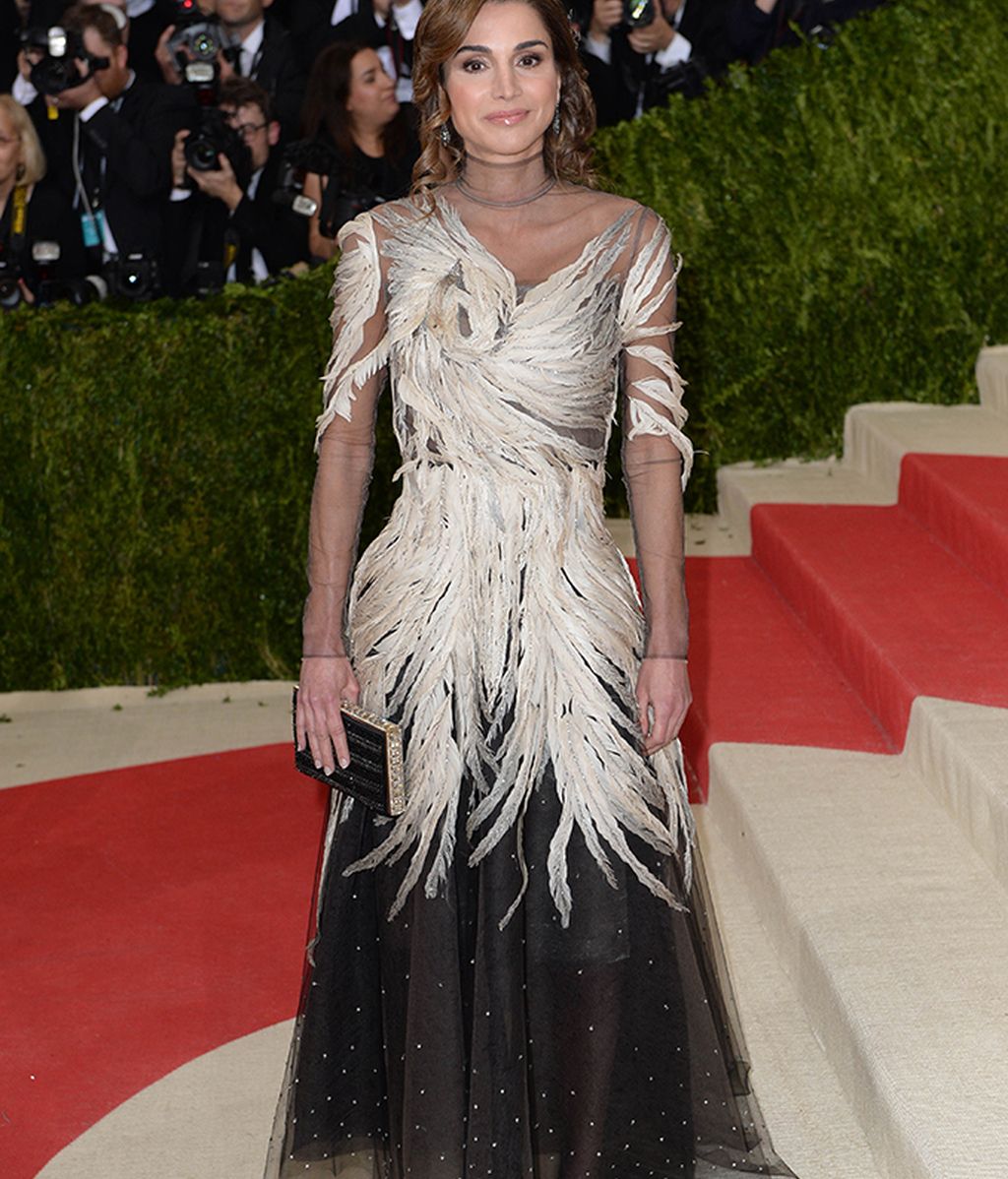 Rania de Jordania vestida de Valentino