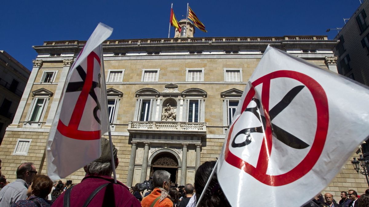 Marchas por toda España contra los recortes del Gobierno. Foto:EFE